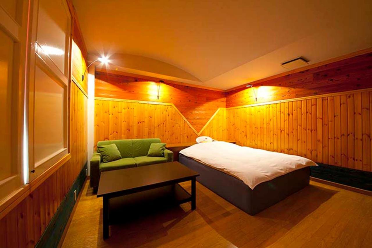 Hotel Hu Yonago (Adults Only) Buitenkant foto