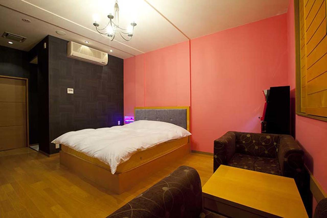 Hotel Hu Yonago (Adults Only) Buitenkant foto